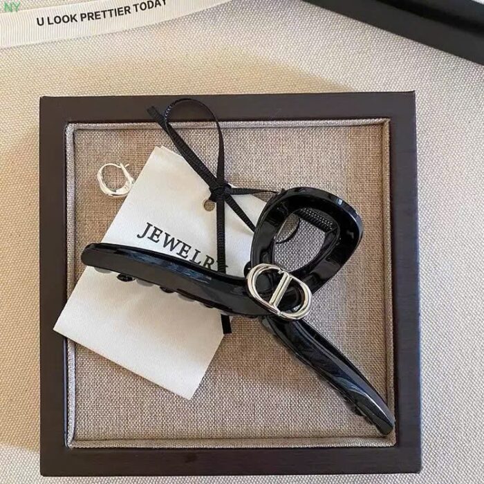 Black Hair Clip